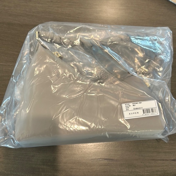 AUPEN NIRVANA ASH HANDBAG  NWT - Picture 4 of 8